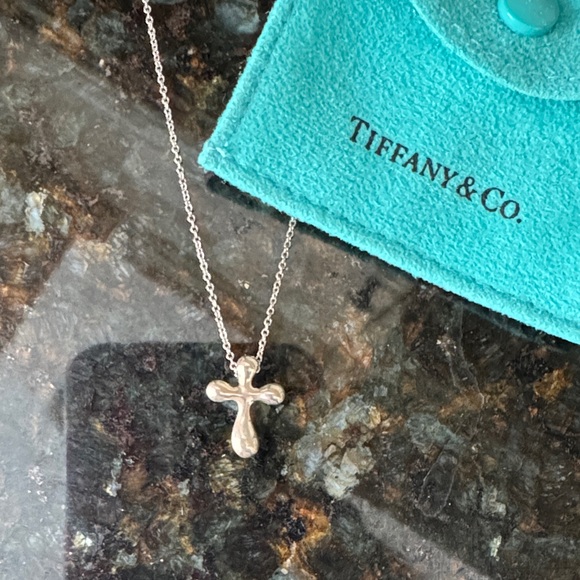 Tiffany Silver Elsa Peretti Cross Necklace - Picture 3 of 3